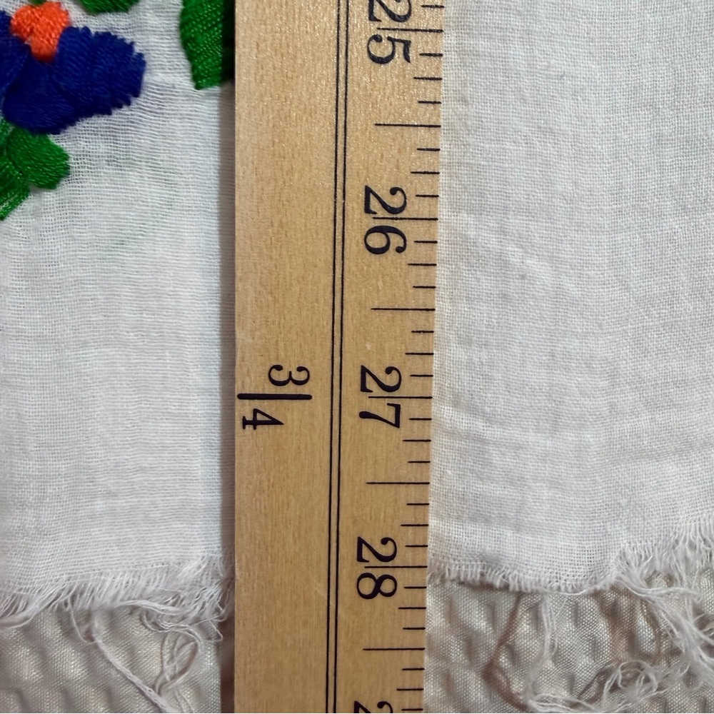 Superfussy Embroidered Tunic Boho Cottagecore Floral Mexican Style White Gauze - Picture 9 of 11